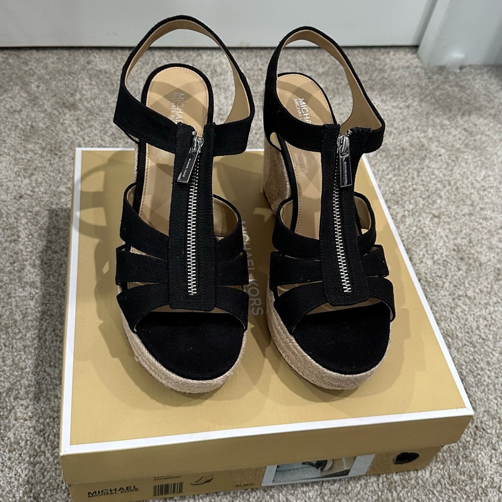 Michael Kors Berkeley Canvas Zipper Espadrille We… - image 4